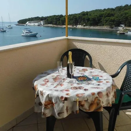 Apartamento Mirjana *